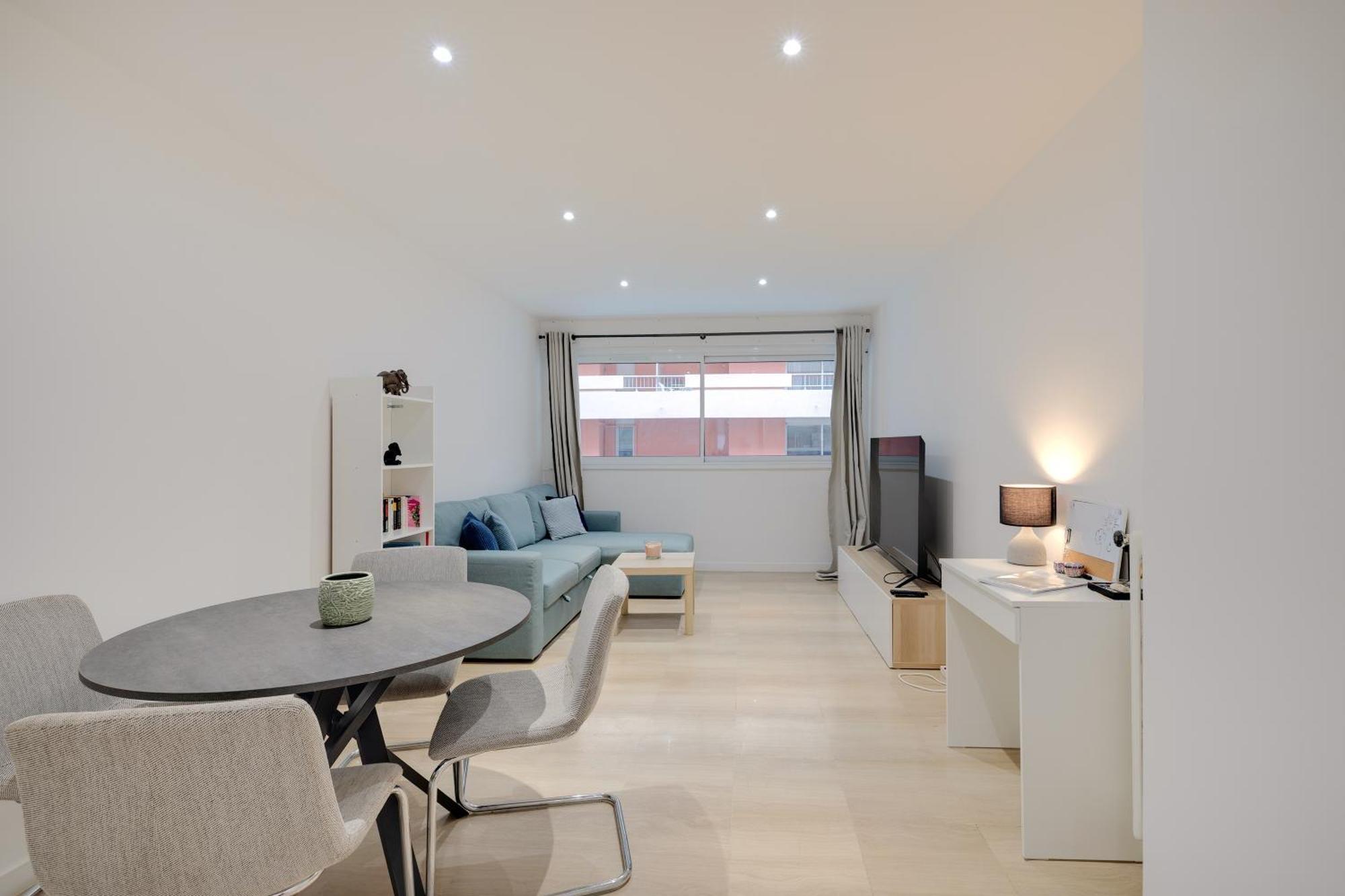Newly Renovated Charming Downtown Apartment Antibes Kültér fotó